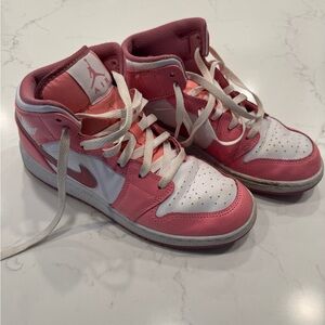 Jordan Kids Sneakers in Pink and White